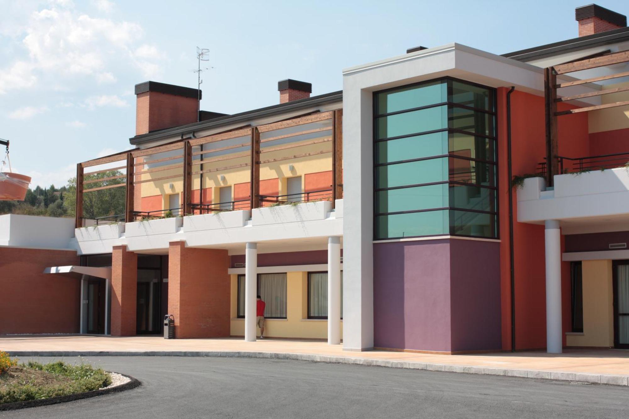 Domus Hotel Bagnoli Del Trigno Exterior foto